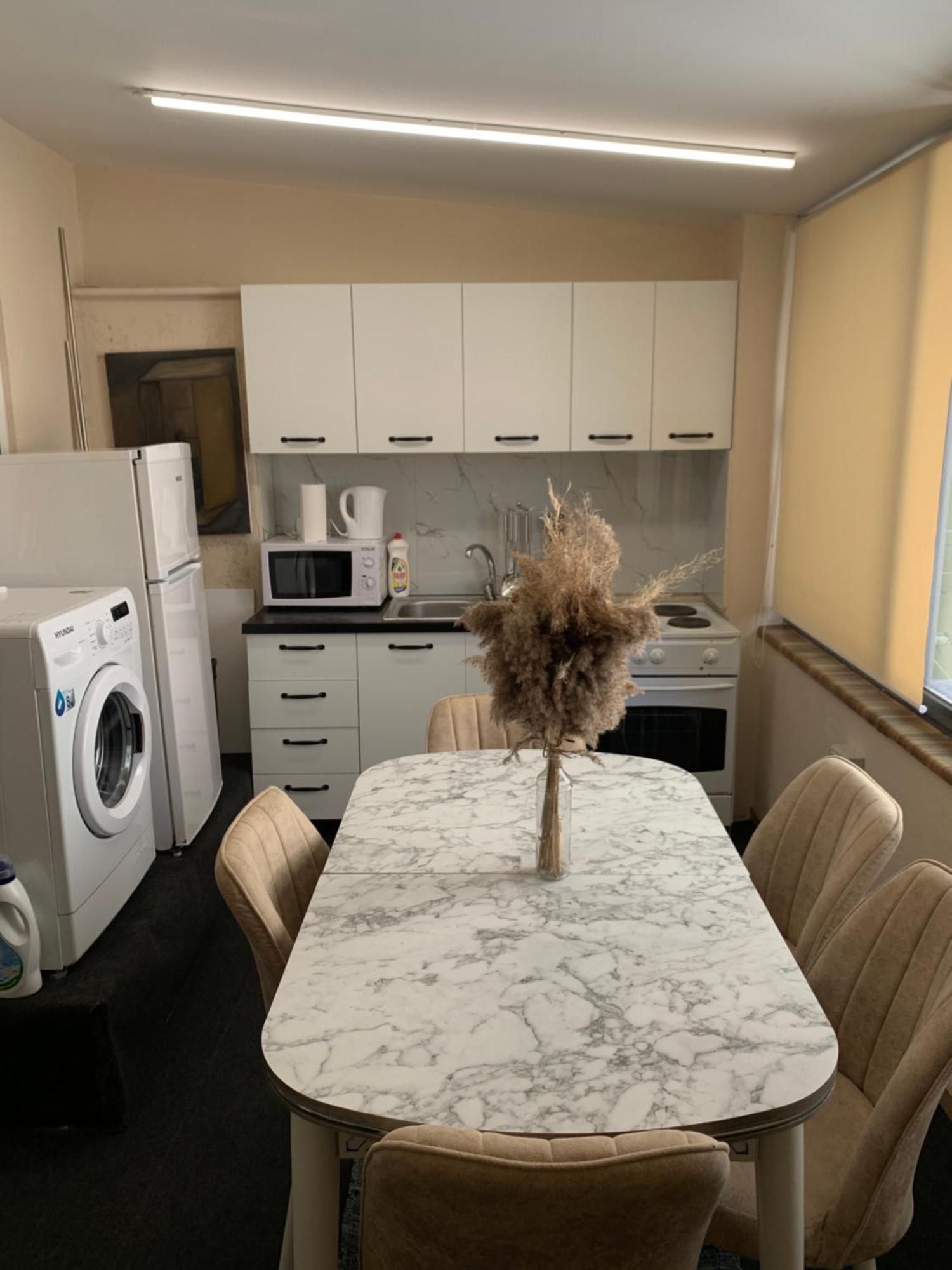 Citynest Apartments, 3-Minute Walk From The Skanderbeg Square تيرانا المظهر الخارجي الصورة